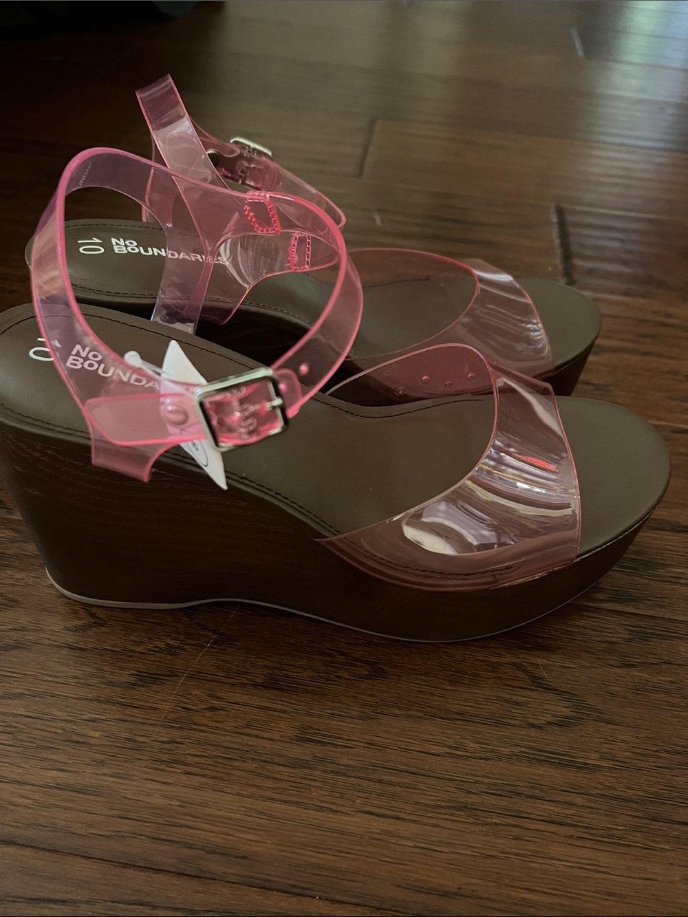NWT! No Boundaries Pink Clear Lucite Platform Wedge Sandals- Size 10